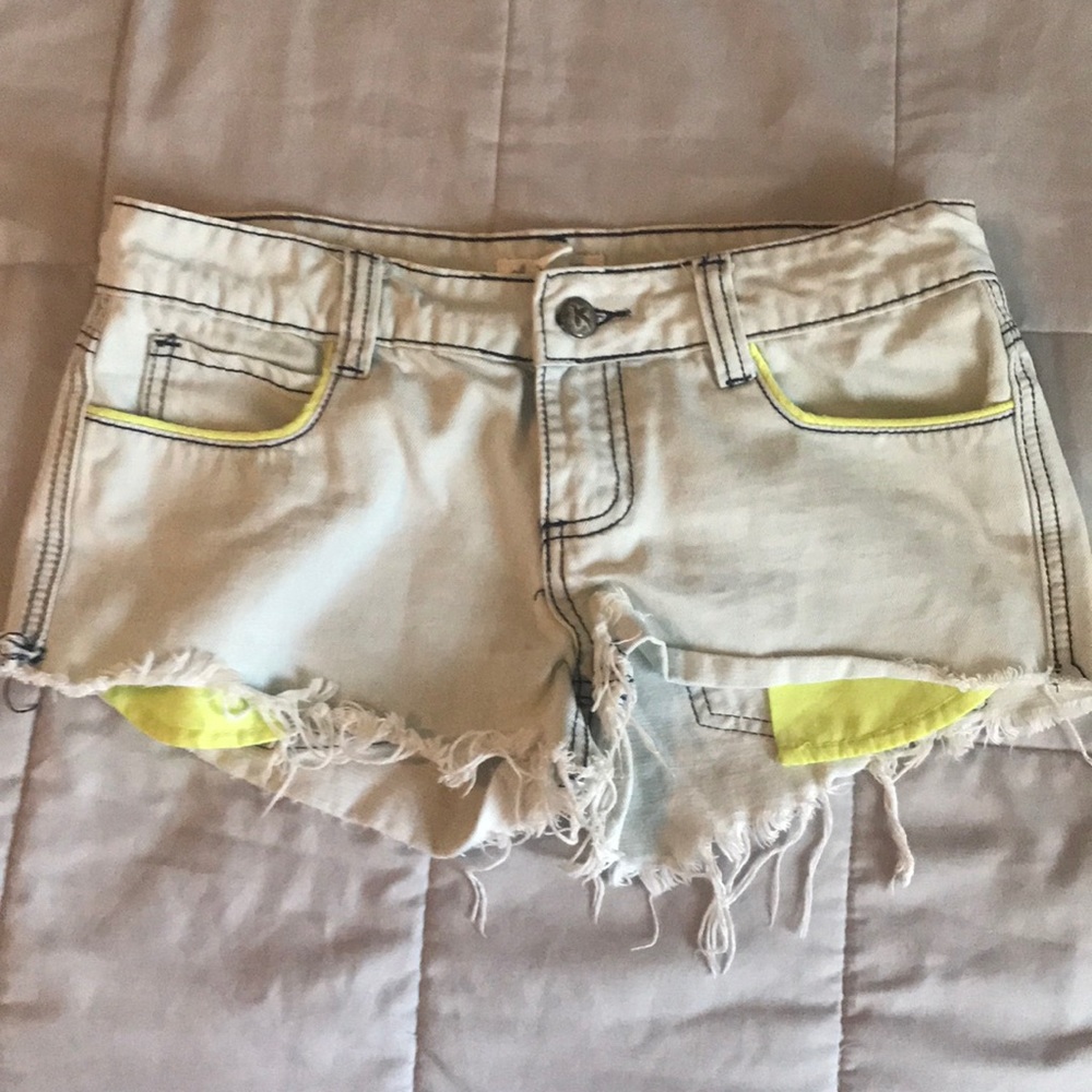 Light Denim shorts